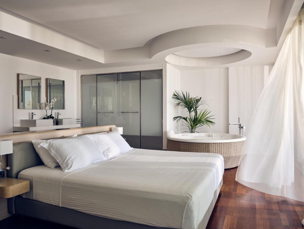 Lesante Blu, A Member Of The Leading Hotels Of The World - Adults Only Трагаки Екстериор снимка